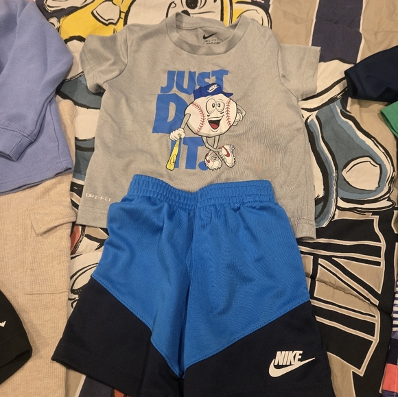Toddler Boy 3t Bundle! - Picture 6 of 16